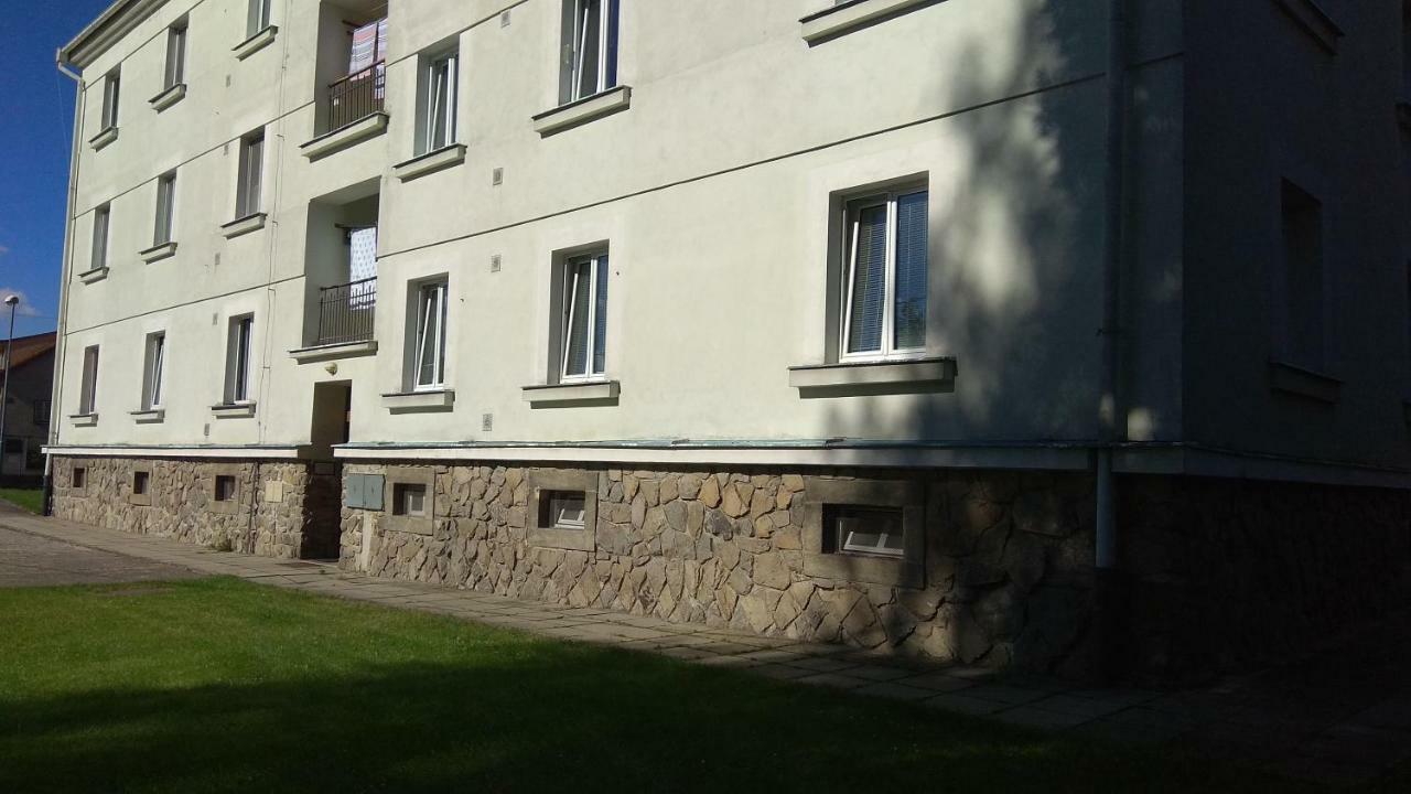 Apartmanovy Byt Třeboň Exterior foto