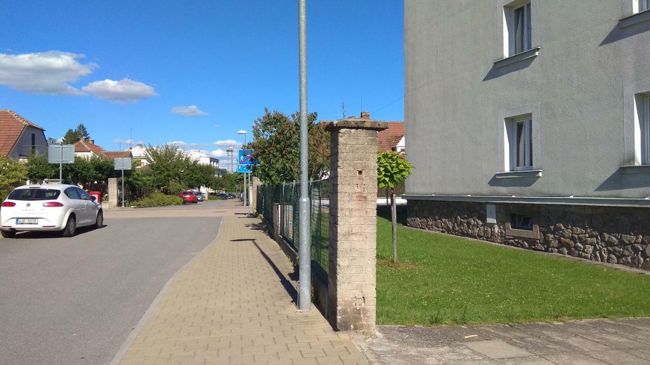 Apartmanovy Byt Třeboň Exterior foto