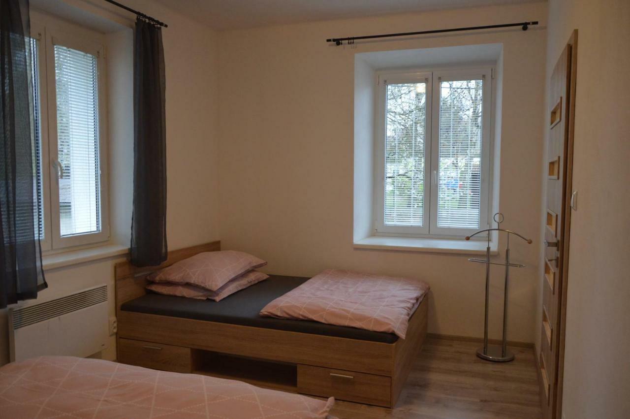 Apartmanovy Byt Třeboň Exterior foto