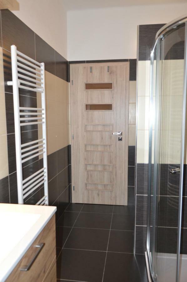 Apartmanovy Byt Třeboň Exterior foto